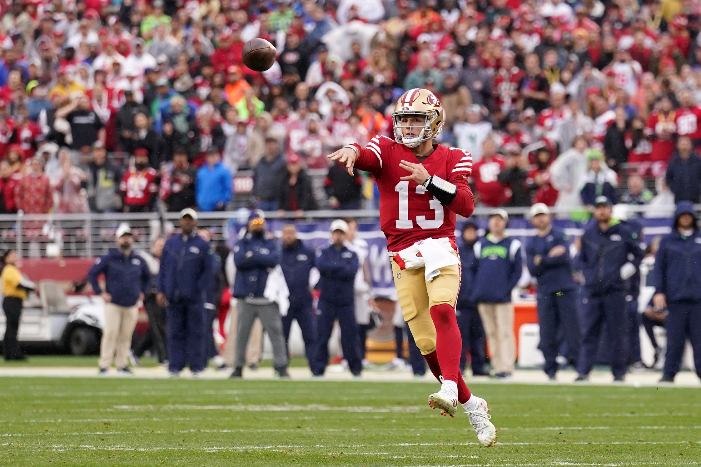NFL Divisional Round Best Bets from Wes Reynolds NFL Divisional Round Best Bets from Wes Reynolds