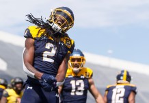 UFL Best Bets – Week 10, June 1 and 2 Showboats’ Daewood Davis celebrates after scoring a touchdown.