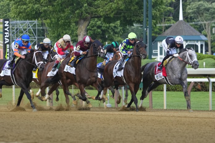 Saratoga, horse racing