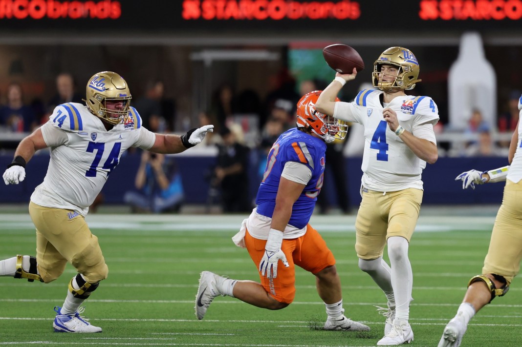 ucla bruins qb ethan garbers