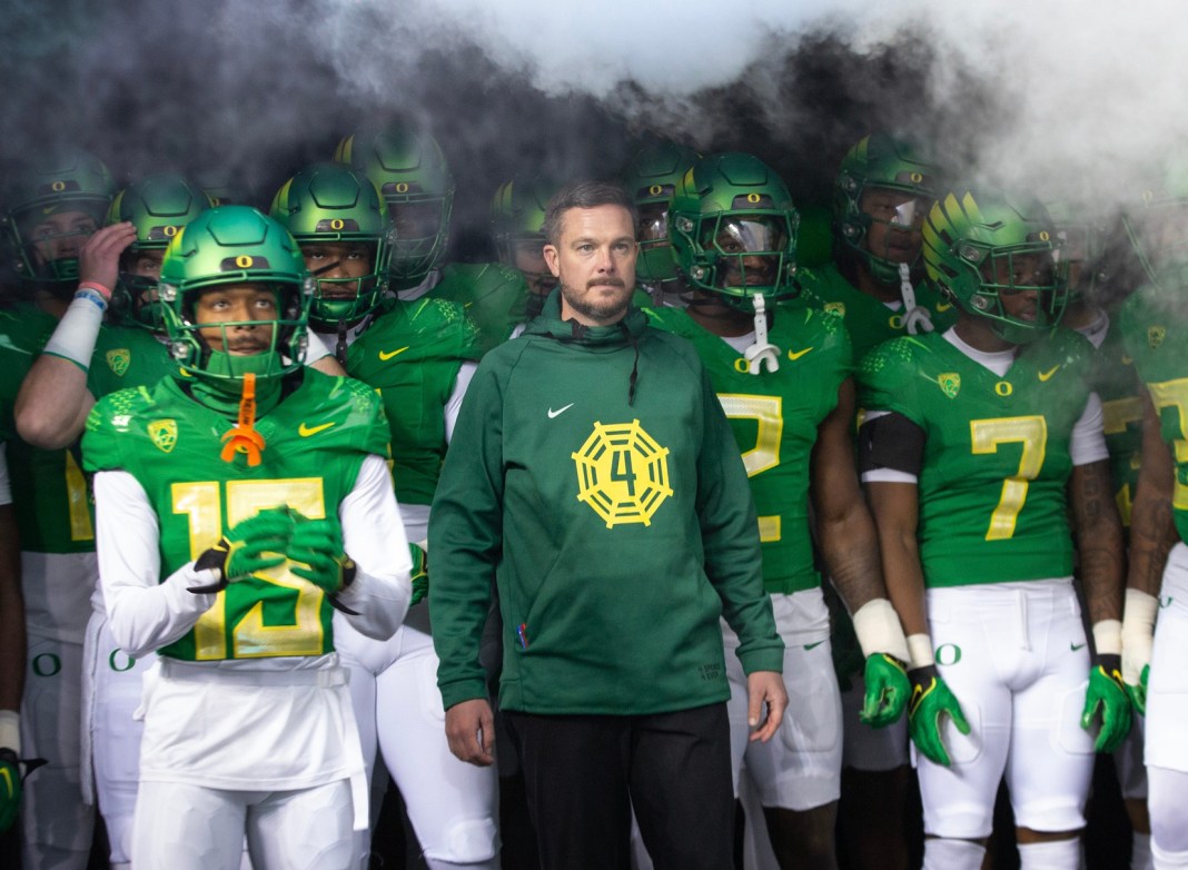 oregon ducks football head coach dan lanning