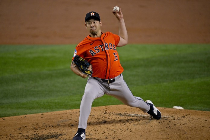 Houston Astros starting pitcher Yusei Kikuchi (16) delivers a pitch during the first inning of the game against the Texas Rangers at Globe Life Field in Arlington, Texas, on August 7, 2024.