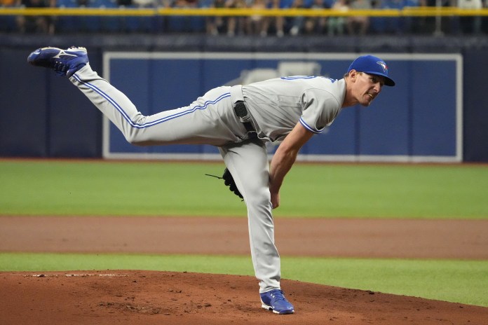 Toronto Blue Jays starting pitcher Chris Bassitt (40) delivers a pitch during the first inning against the Tampa Bay Rays at Tropicana Field on May 22, 2023.