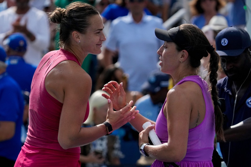 Aryna Sabalenka and Jessica Pegula meet at the net after their Cincinnati final.