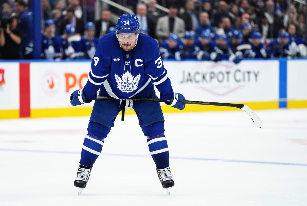 Toronto Maple Leafs center Auston Matthews (34) waits for a faceoff against the New York Rangers