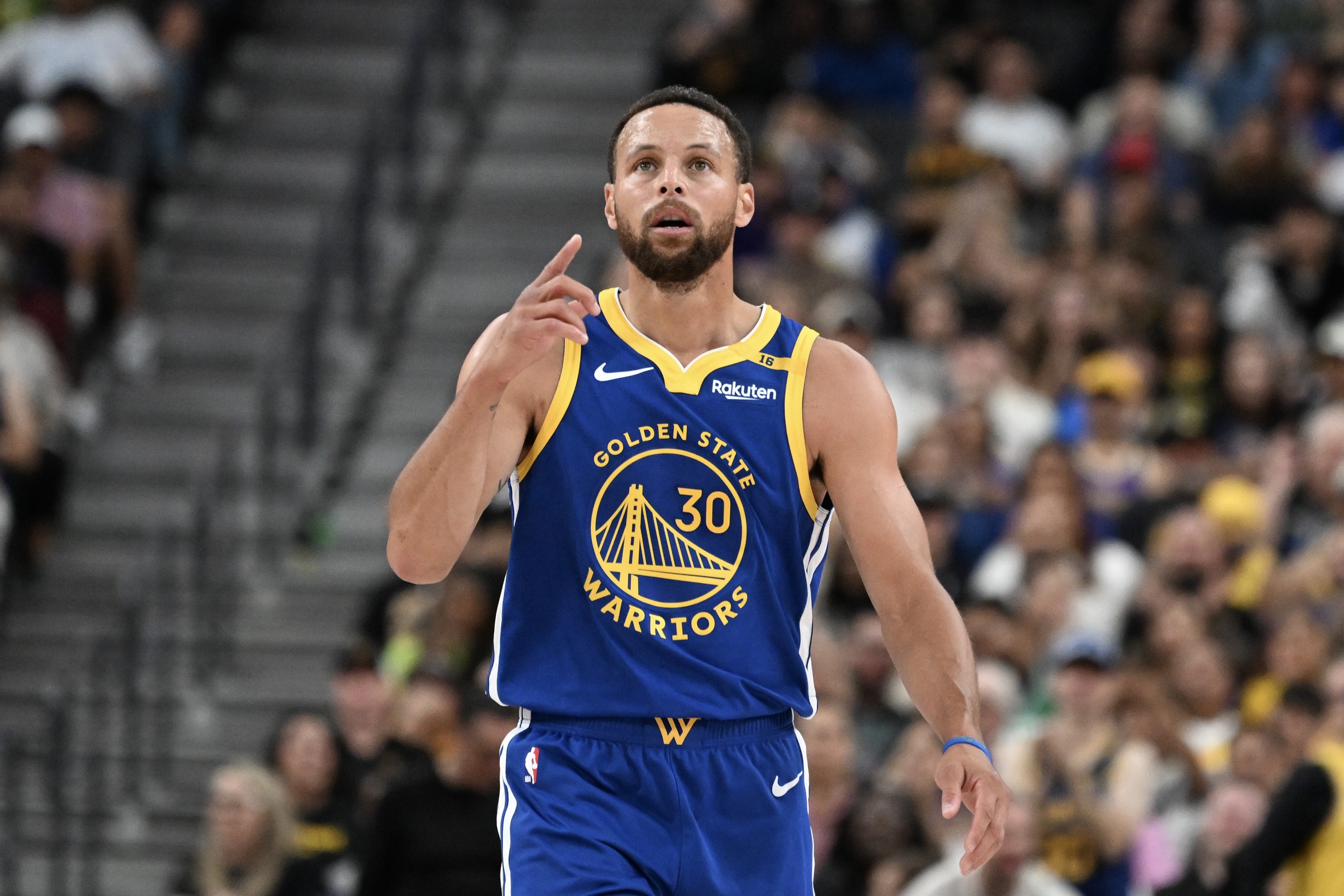 Golden State Warriors 202425 Predictions and Odds VSiN