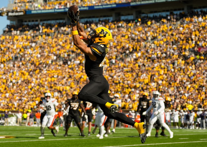Missouri Tigers wide receiver Mekhi Miller (10) catches a pass during the second half against the Auburn Tigers