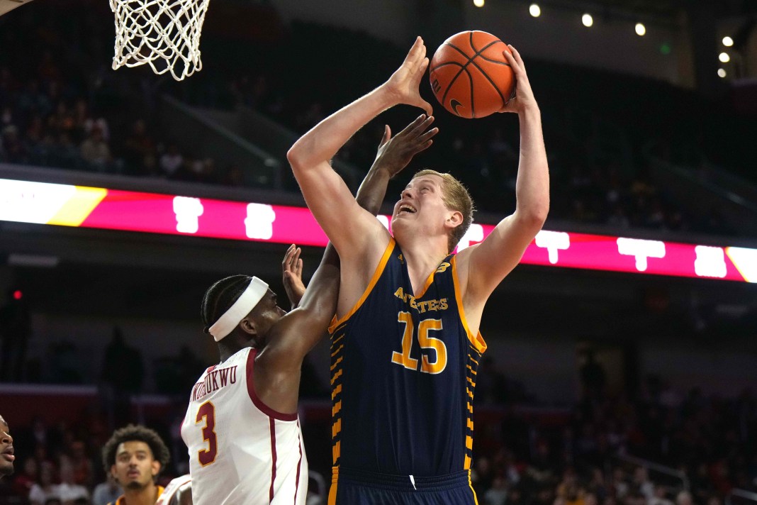 bent leuchten uc irvine anteaters