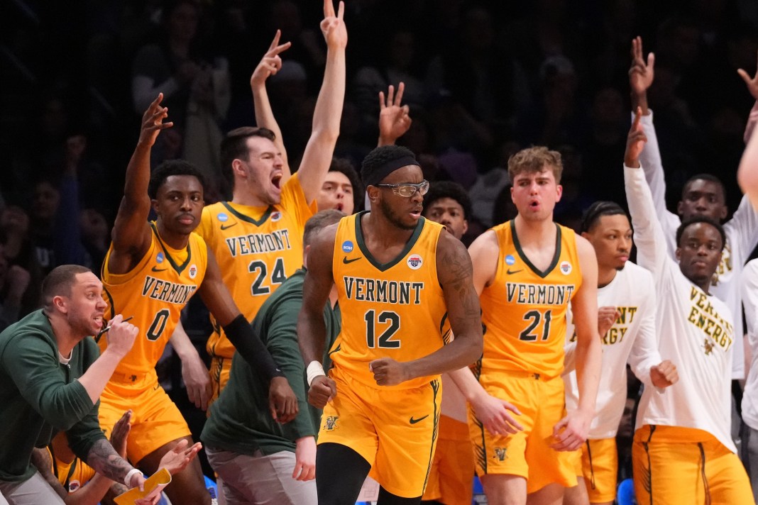 vermont catamounts basketball