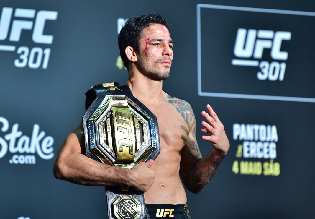 Alexandre Pantoja during Press Conference during UFC 301 at Farmasi Arena