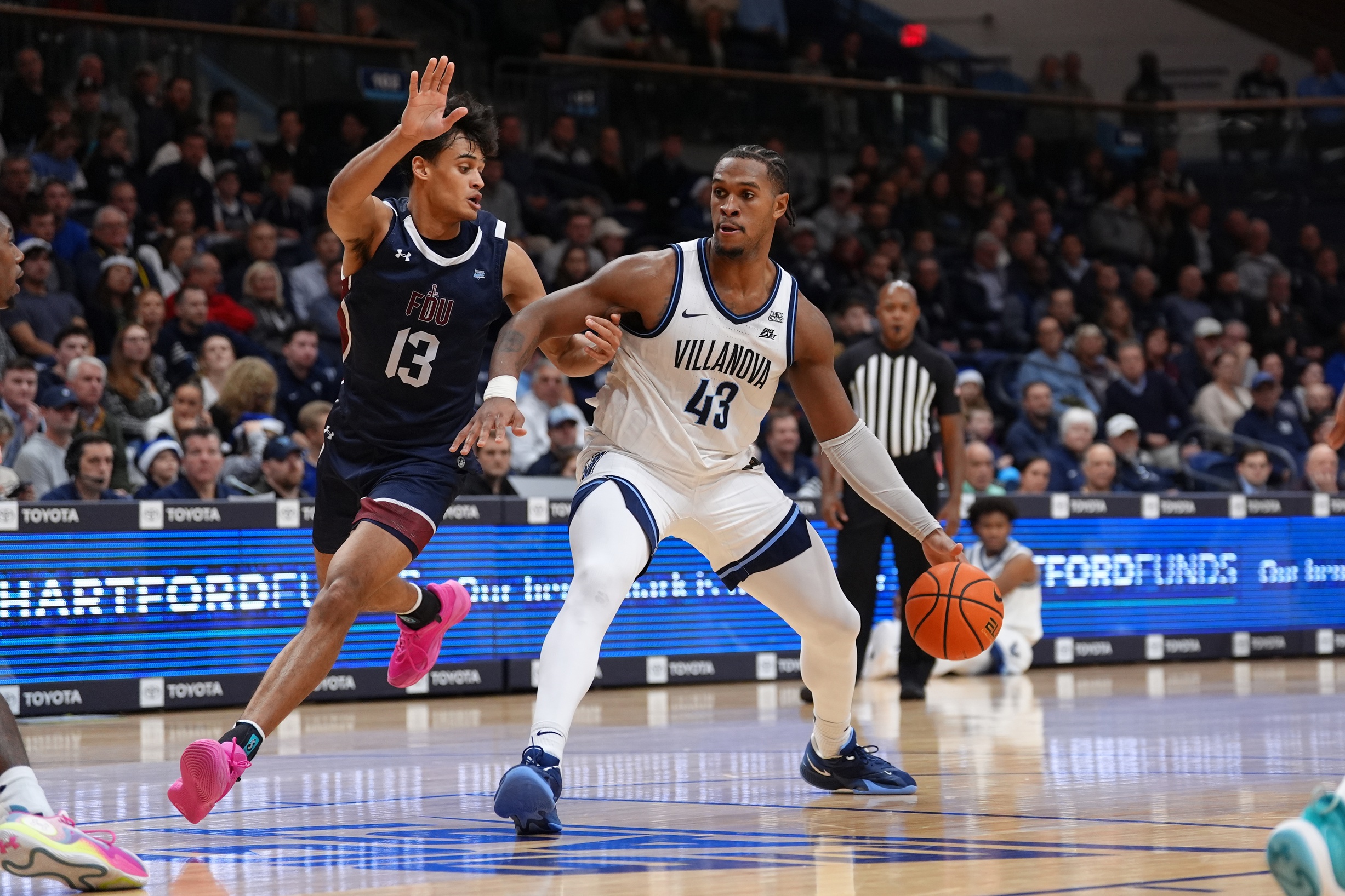 College Basketball Picks Today Greg Peterson Best Bets for December 17 VSiN