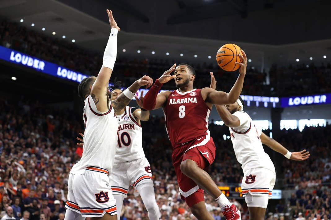 chris youngblood, alabama, college basketball