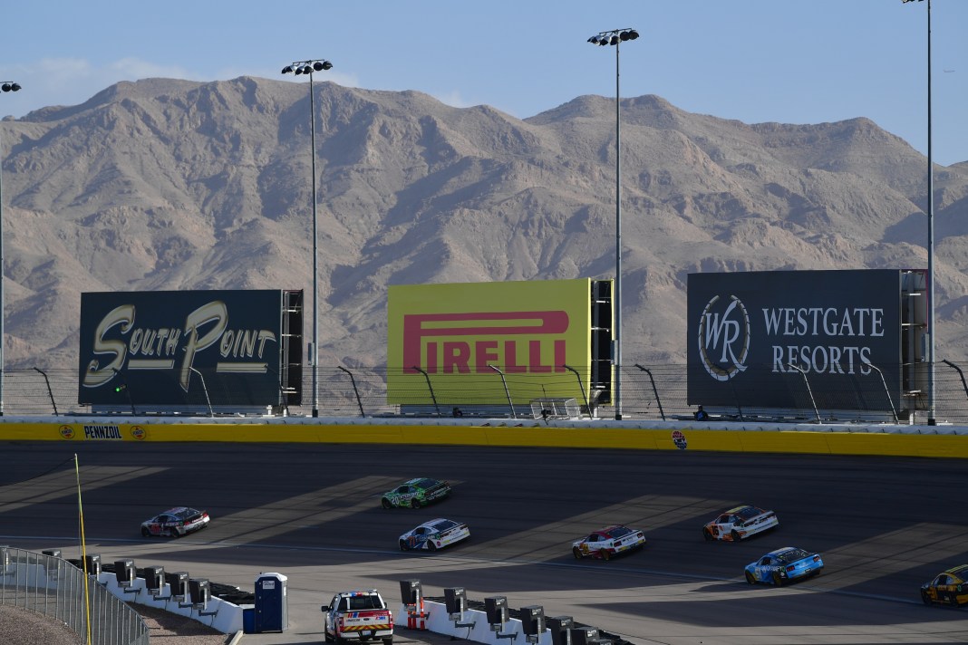 pennzoil 400 las vegas motor speedway