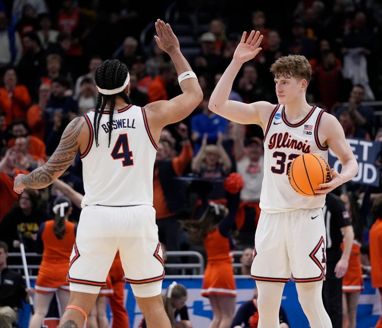 Top Picks from the CBB Betting Splits for March Madness on Sunday March 23rd