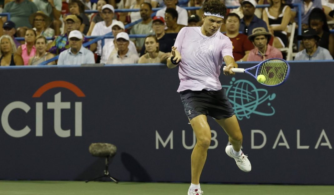 Ben Shelton hits a forehand against Frances Tiafoe in the 2025 Mubadala Citi DC Open in Washington DC.
