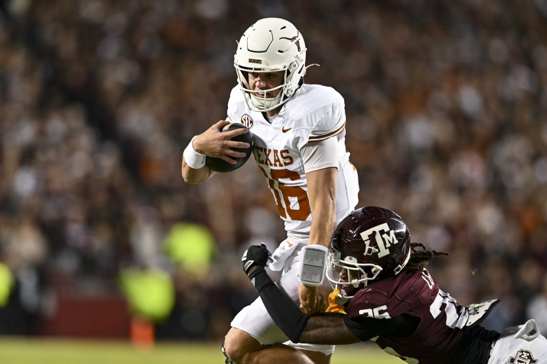 Arch Manning, Texas, college football