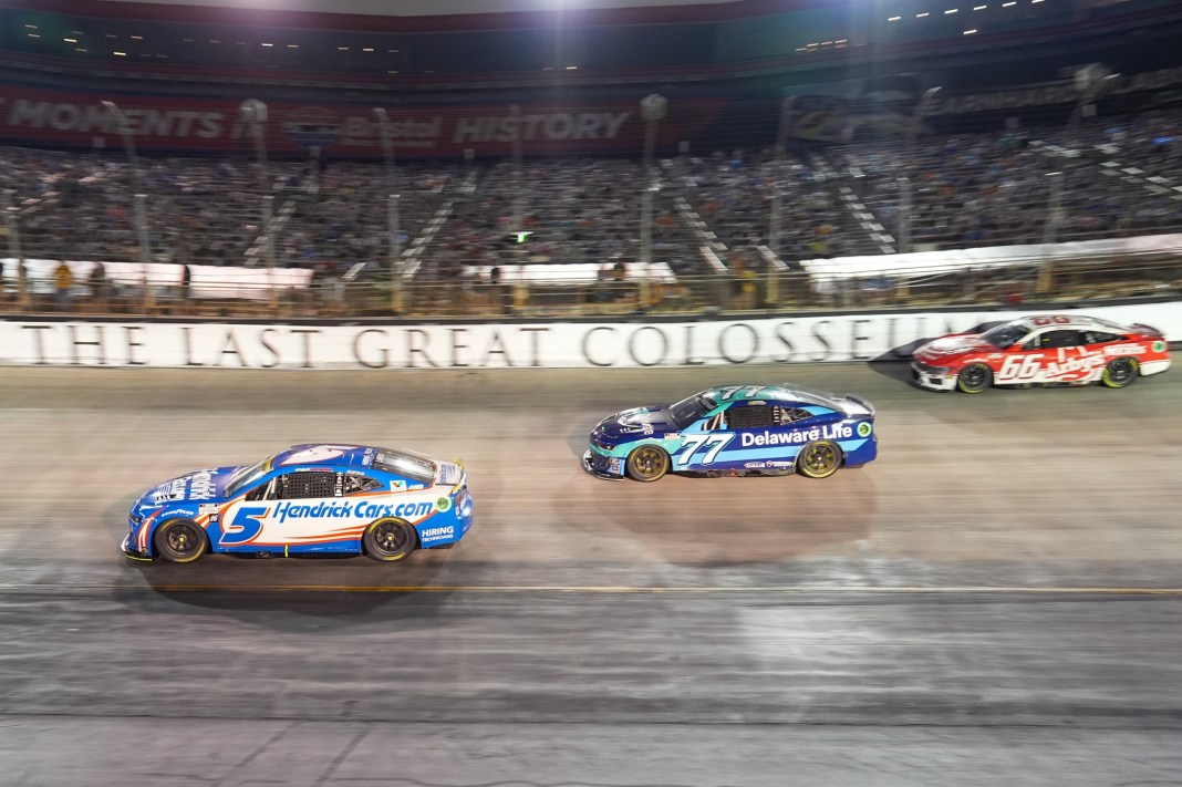 bass pro shops night race bristol motor speedway