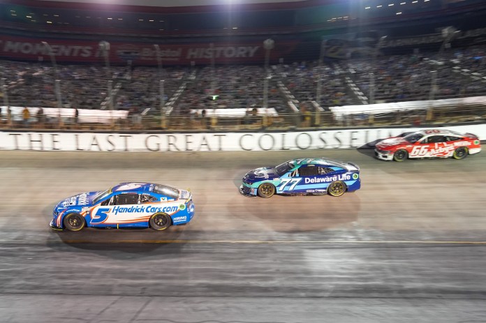 bass pro shops night race bristol motor speedway
