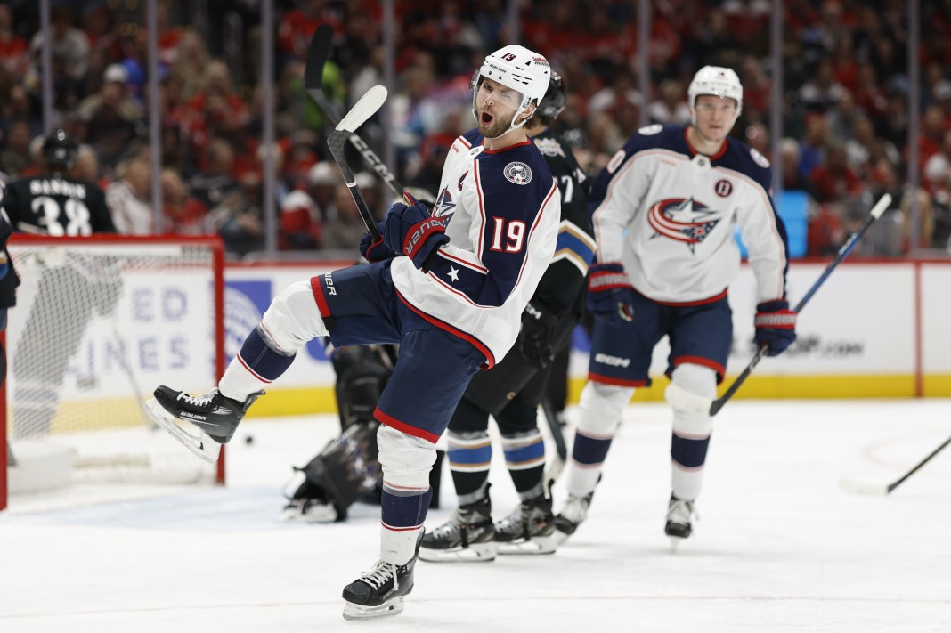 adam fantilli columbus blue jackets