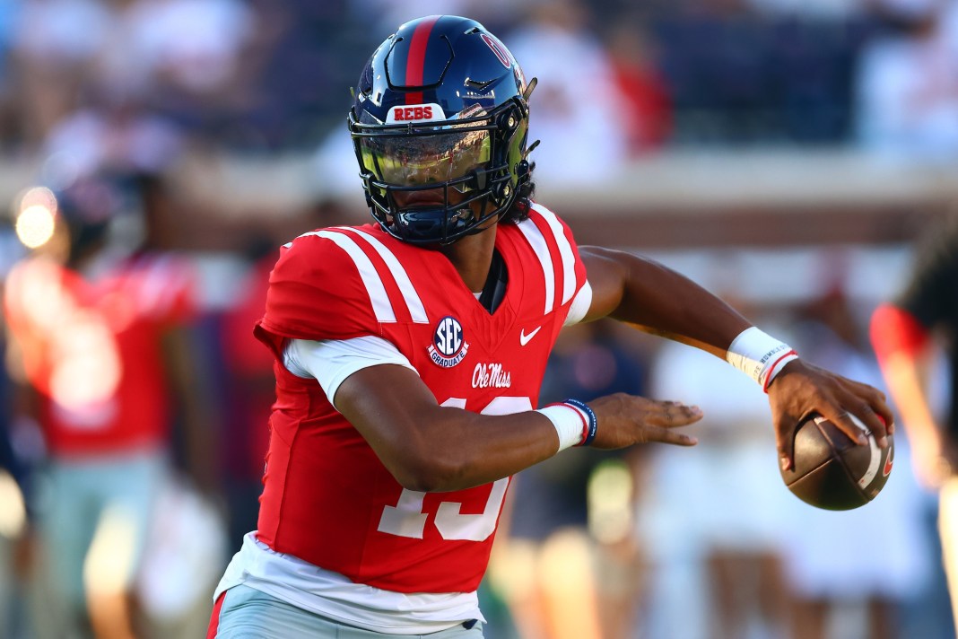 Austin Simmons, Ole Miss, college footbal