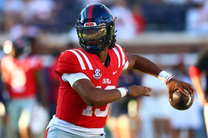 Austin Simmons, Ole Miss, college footbal