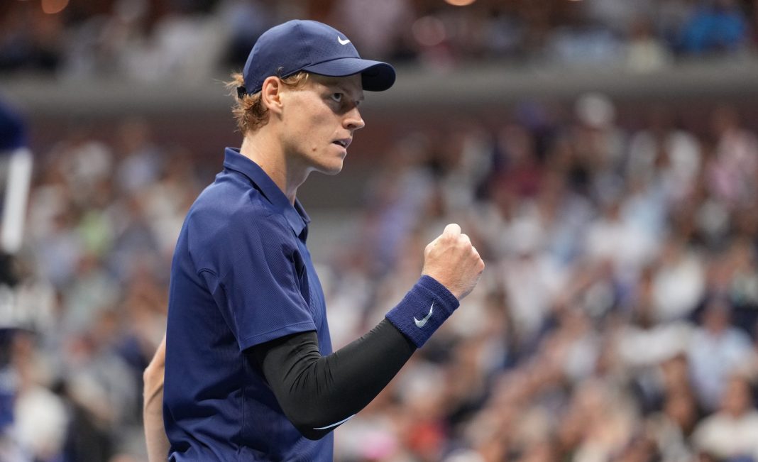 Jannik Sinner celebrates a point against Alexander Bublik during the 2025 US Open.