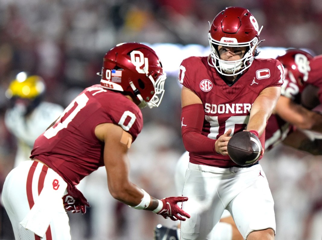 John Mateer, Oklahoma, college football