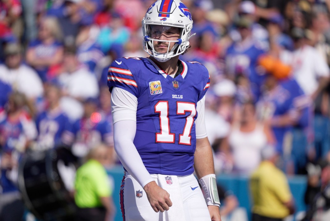 Syndication: Democrat and Chronicle Bills quarterback Josh Allen looks around against the Saints during the 2025 NFL season.