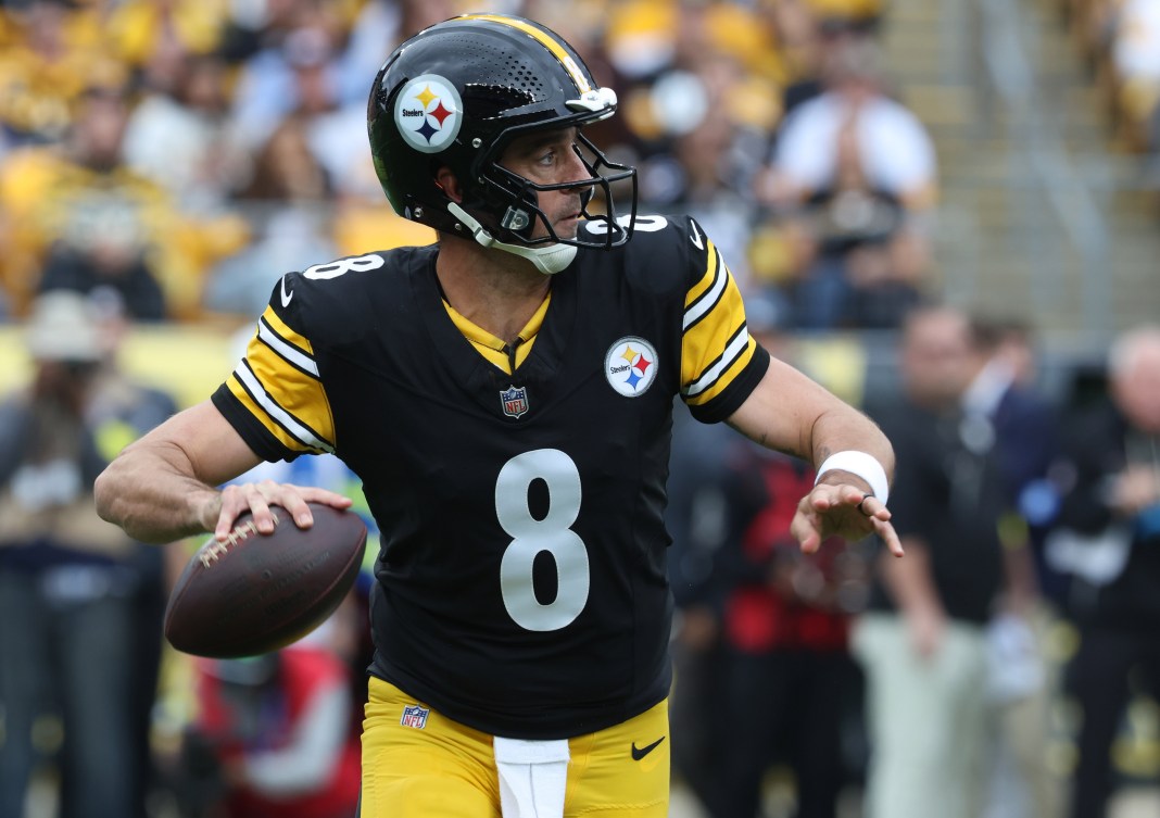 NFL: Cleveland Browns at Pittsburgh Steelers Aaron Rodgers, Pittsburgh Steelers, NFL