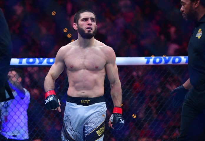 Islam Makhachev, UFC 322