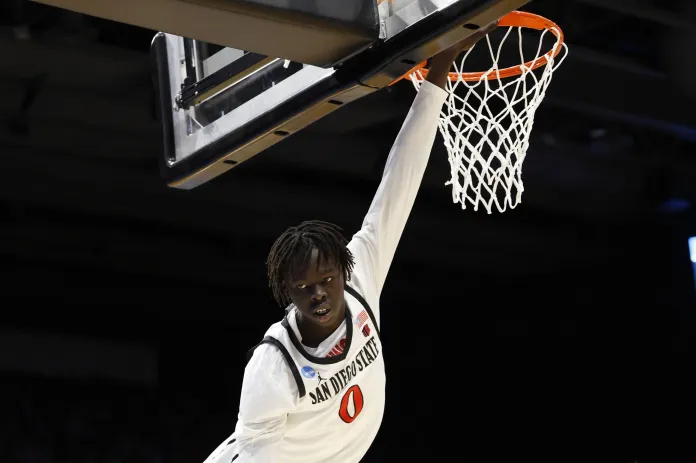 college basketball picks november 25