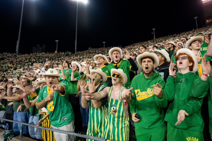 Oregon Ducks fans