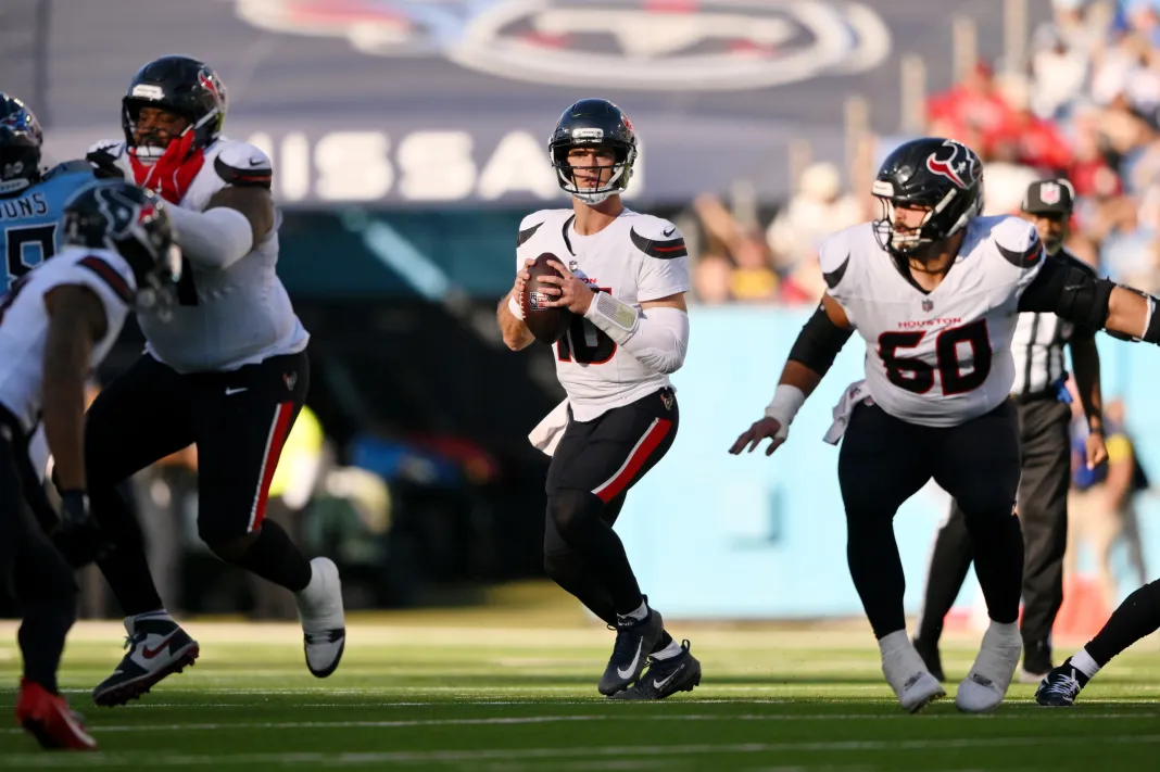 NFL: Houston Texans at Tennessee Titans Davis Mills