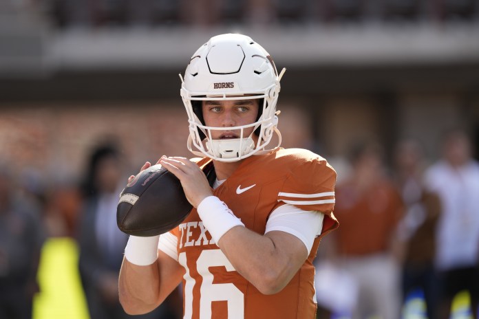Arch Manning, Texas, college football