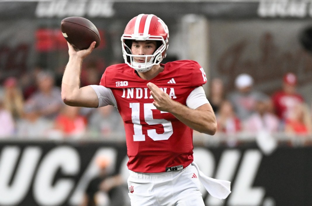 Indiana superstar Fernando Mendoza throws a pass against Michigan State during the 2025 college football season.