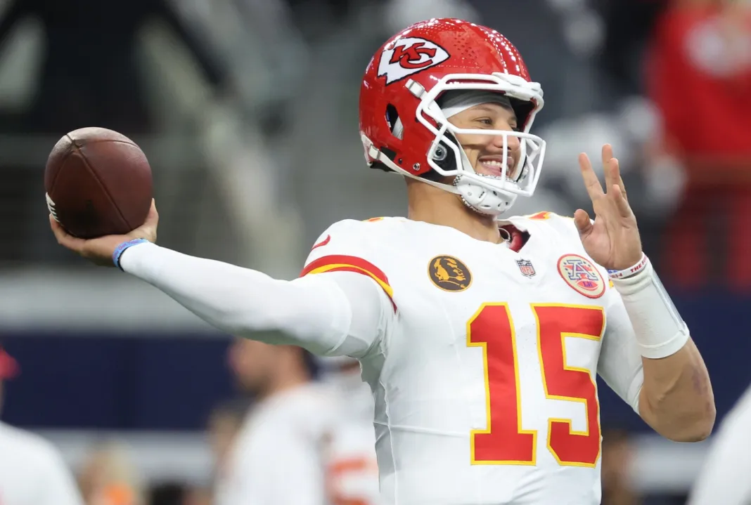 NFL: Kansas City Chiefs at Dallas Cowboys Patrick Mahomes, Kansas City Chiefs