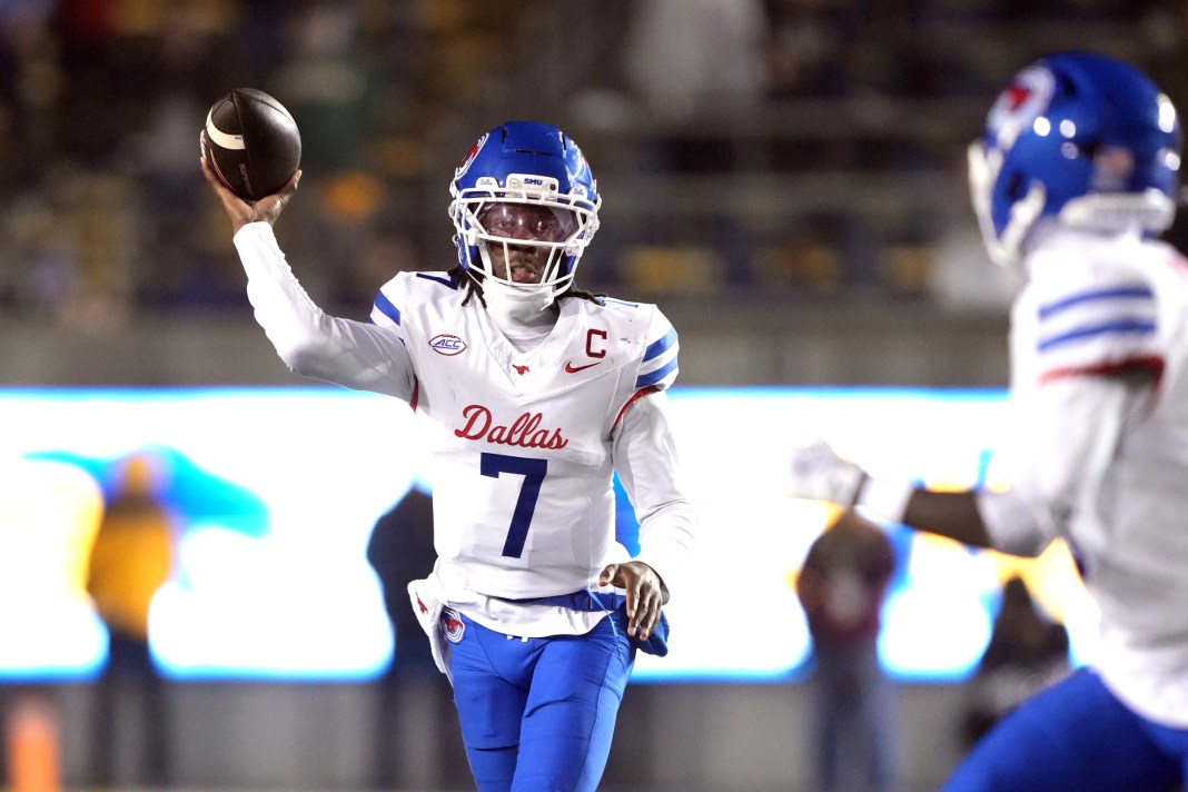 SMU quarterback Kevin Jennings throws a pass against Cal during the 2025 college football season.