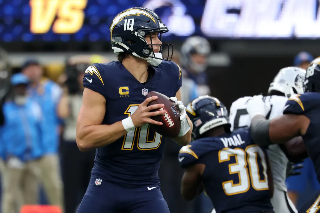 NFL: Las Vegas Raiders at Los Angeles Chargers