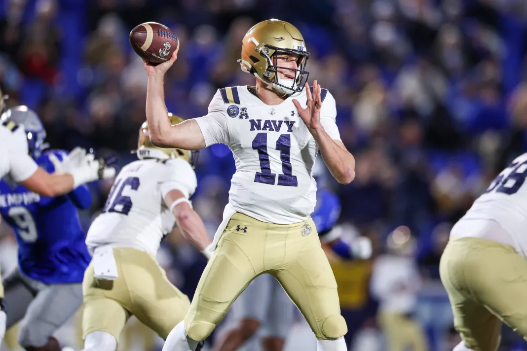 NCAA Football: Navy at Memphis