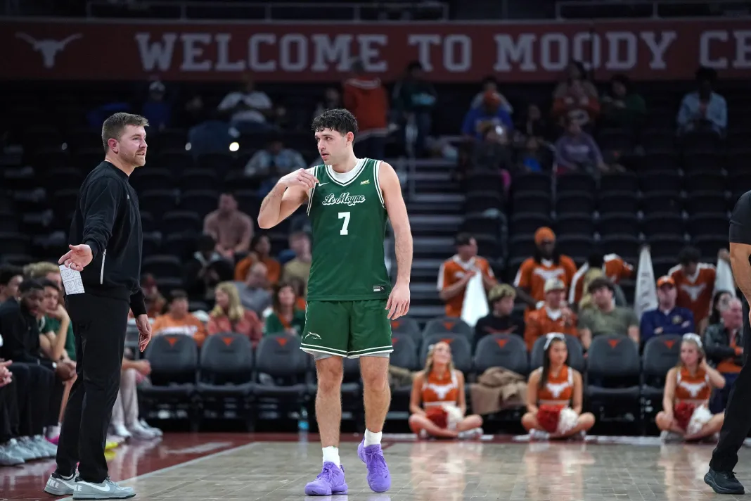 NCAA Basketball: Le Moyne at Texas college basketball bets january 23