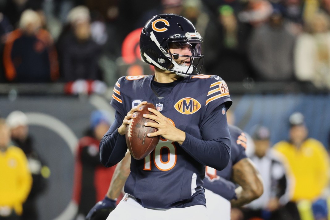 Bears star Caleb Williams looks to throw against the Packers during the 2025 NFL season.