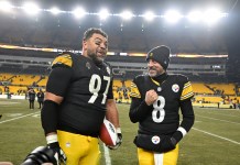 NFL Playoff Pairings Come Down to Last Snap of Regular Season Aaron Rodgers