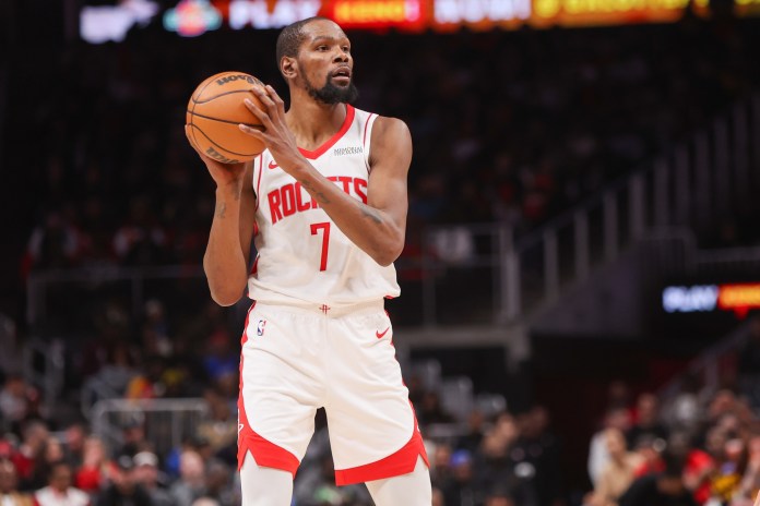 Rockets star Kevin Durant reads the floor against the Spurs during the 2025-26 NBA season.