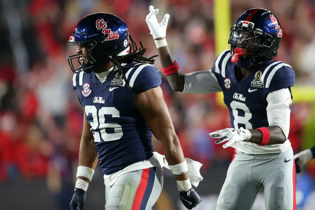 NCAA Football: CFP National Playoff First Round-Game 3-Tulane at Mississippi