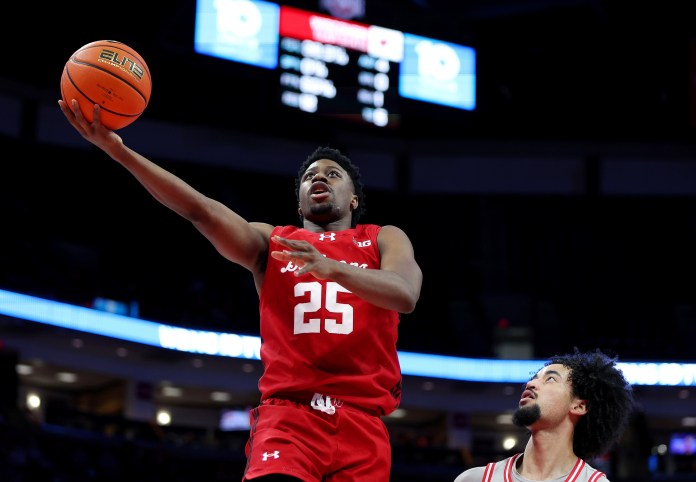 iowa vs. wisconsin college basketball prediction february 22