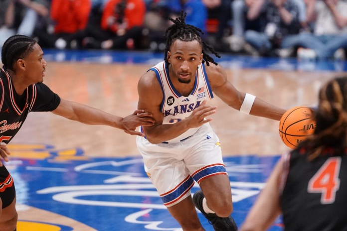 Kansas Jayhawks guard Darryn Peterson