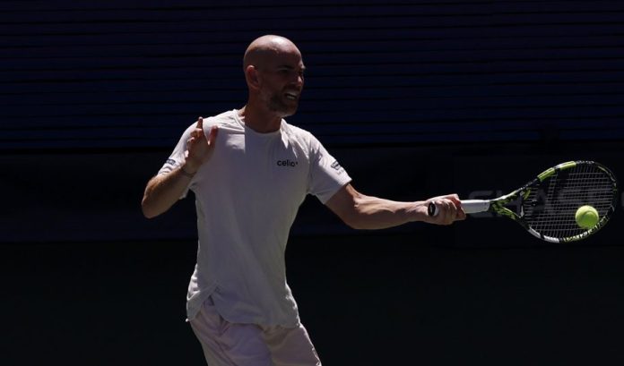 Adrian Mannarino hits a forehand against Jiri Lehecka at the 2025 US Open.