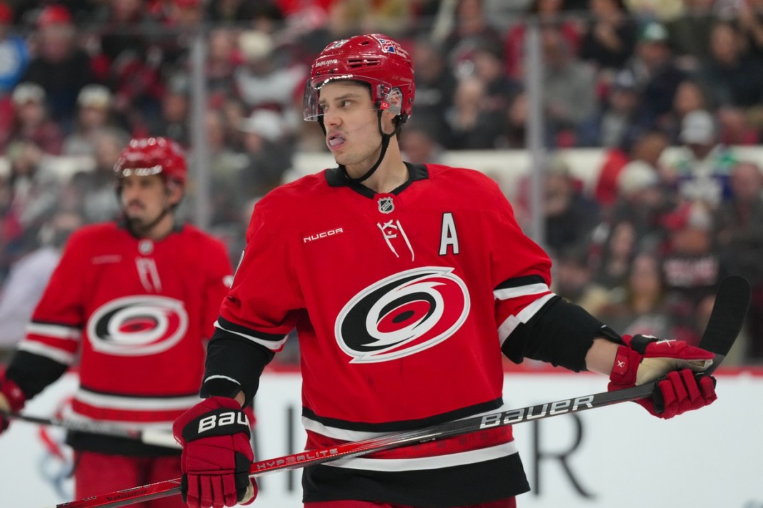 Sebastian Aho, Carolina Hurricanes, NHL