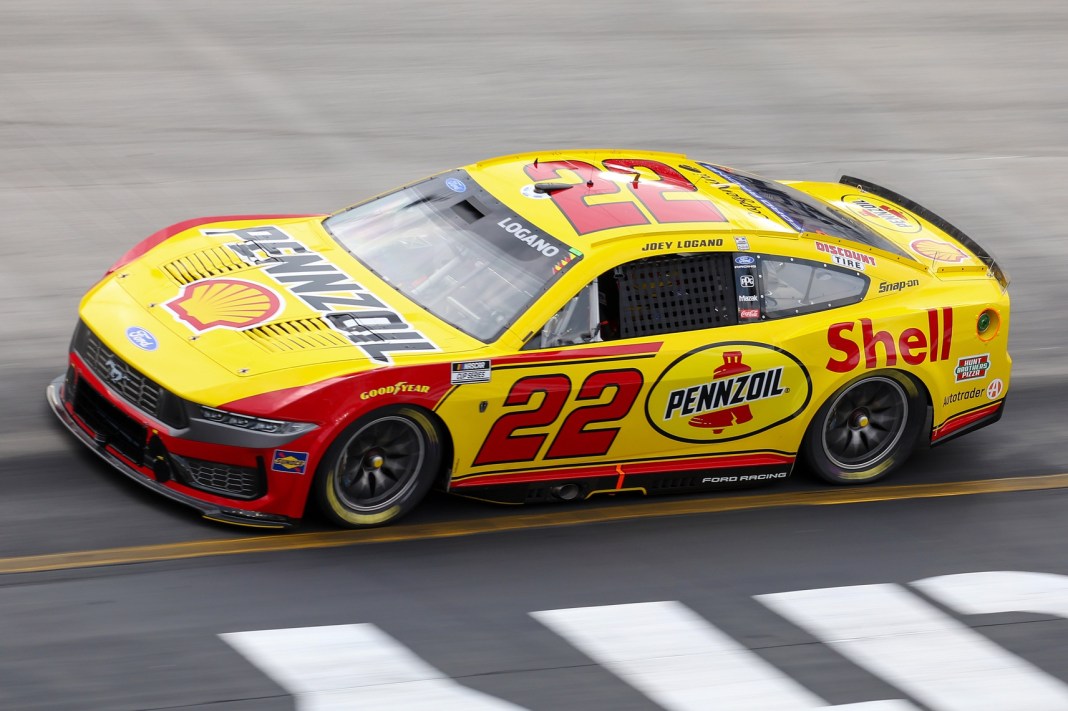 Joey Logano, Jack Links 500, Talladega, NASCAR