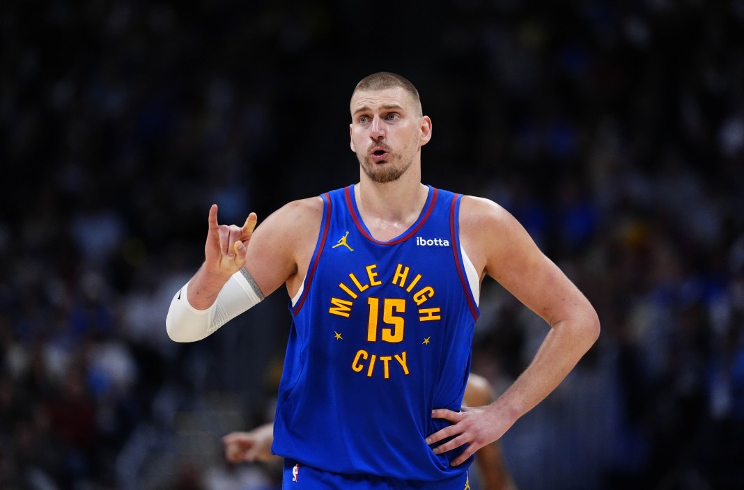 Nuggets superstar Nikola Jokic looks on against the Timberwolves during the 2025-26 NBA season.
